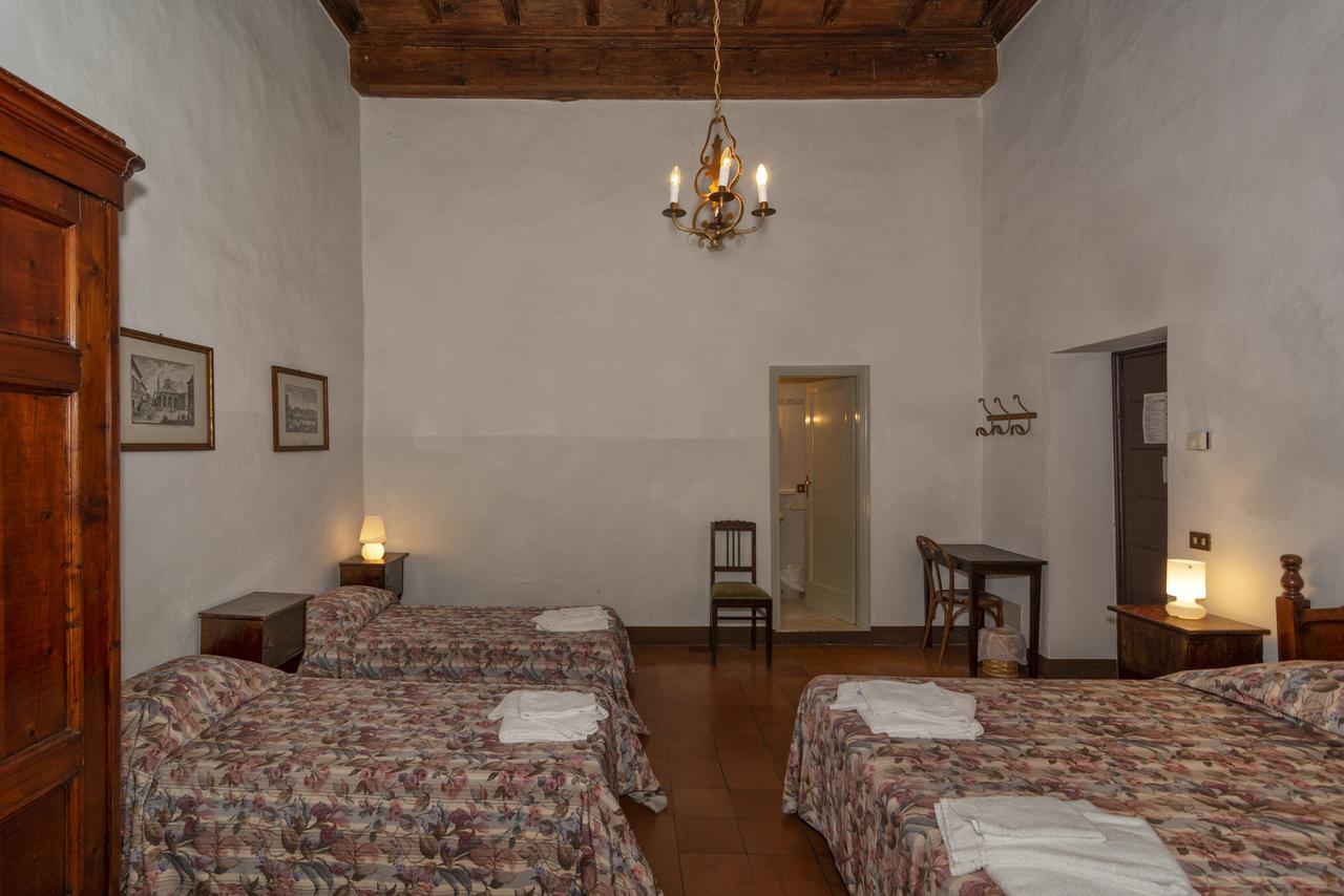 Hotel Casa Diocesana Di Лукка Екстер'єр фото