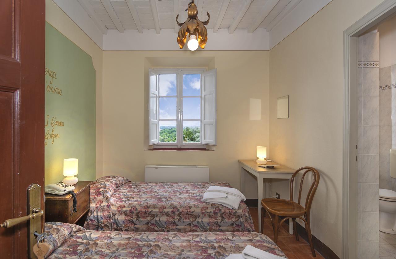 Hotel Casa Diocesana Di Лукка Екстер'єр фото