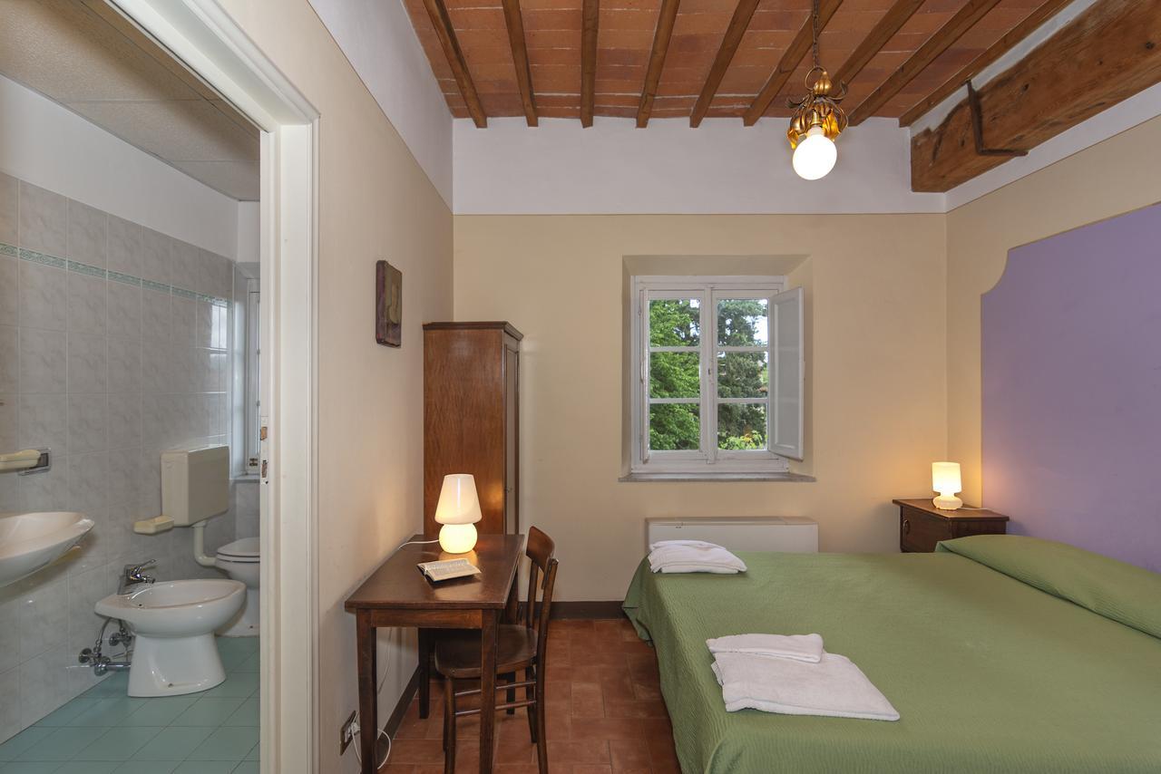 Hotel Casa Diocesana Di Лукка Екстер'єр фото